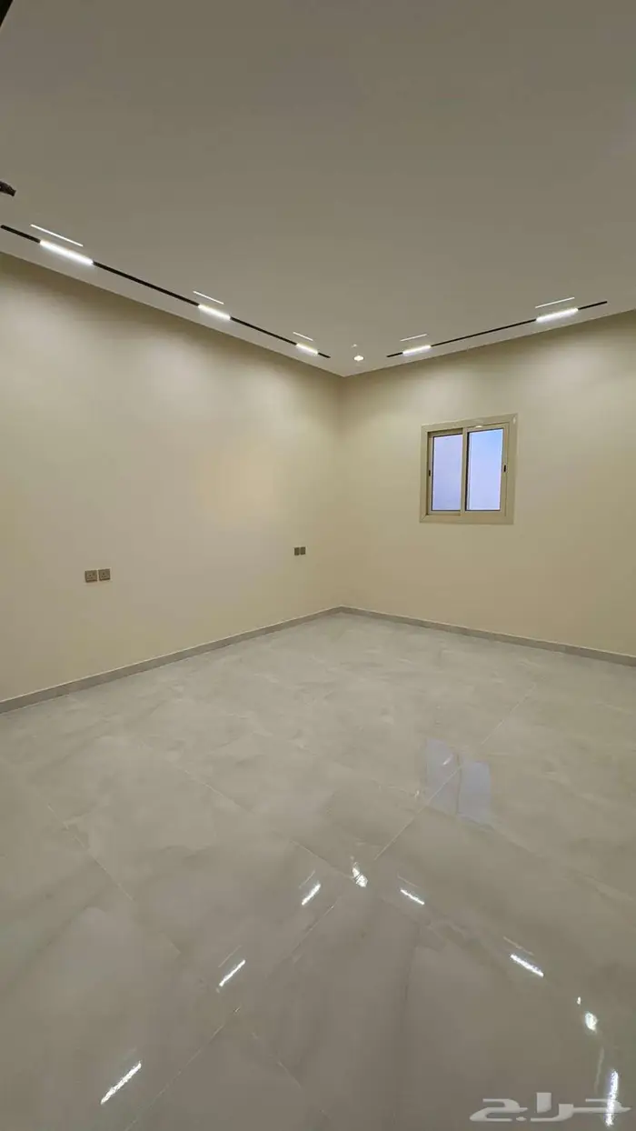 شقة دور ثاني للبيع حي اليرموك(سطح خاص مطبخ راكب مصعد راكب ) 8