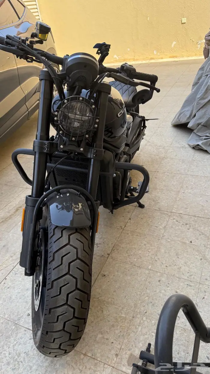 CFMOTO CLCBOBBER 1