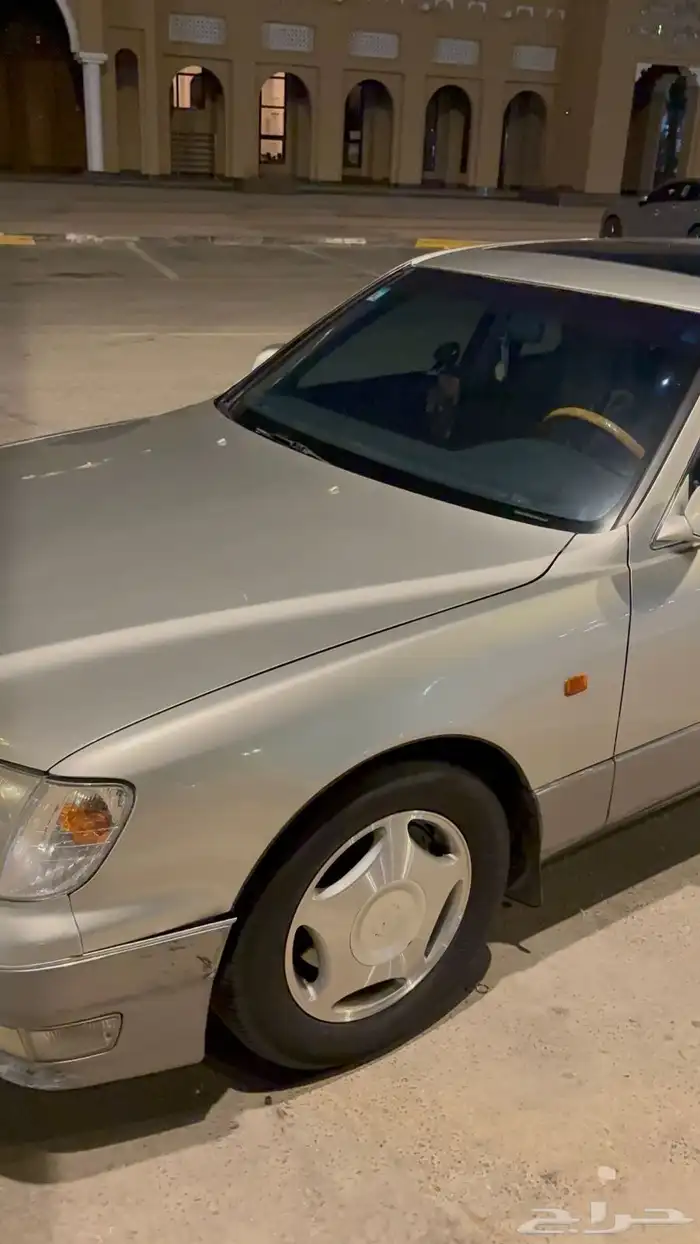 لكزس LS400 3