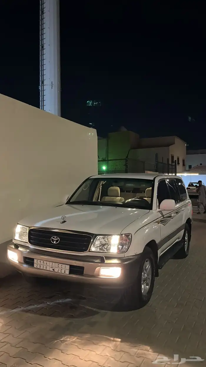 لاندكروزر 2002 vxr 0