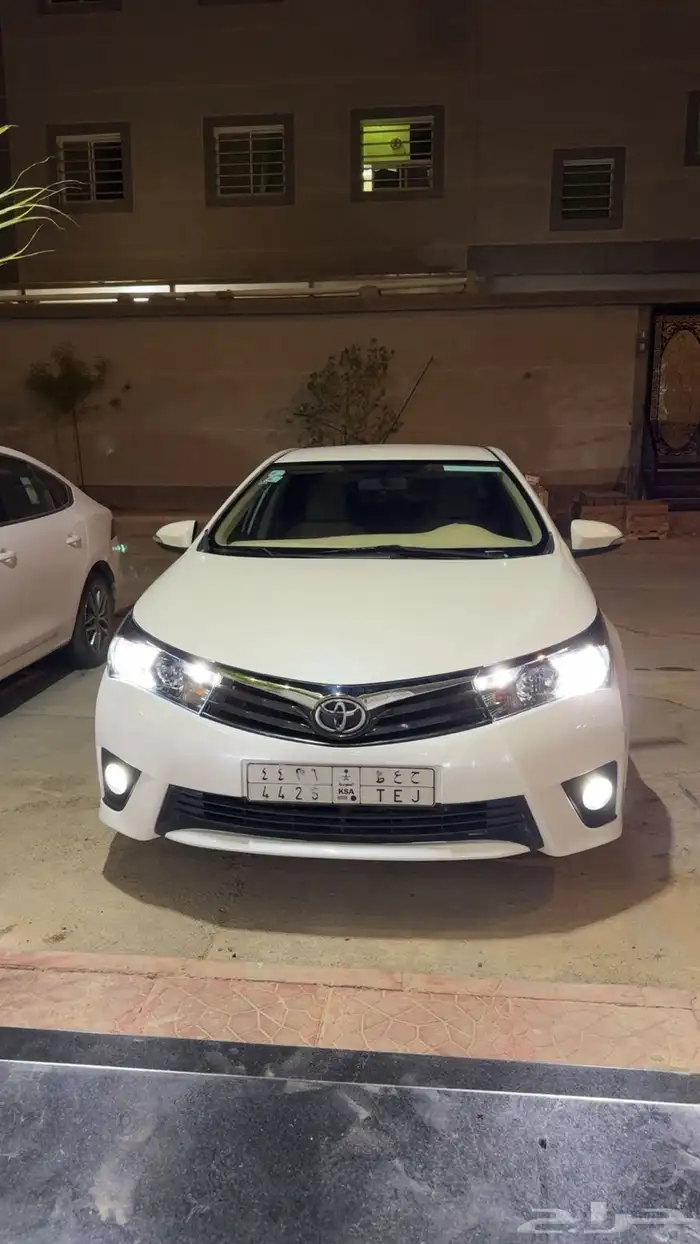 كرولا 2015 نظيف 8