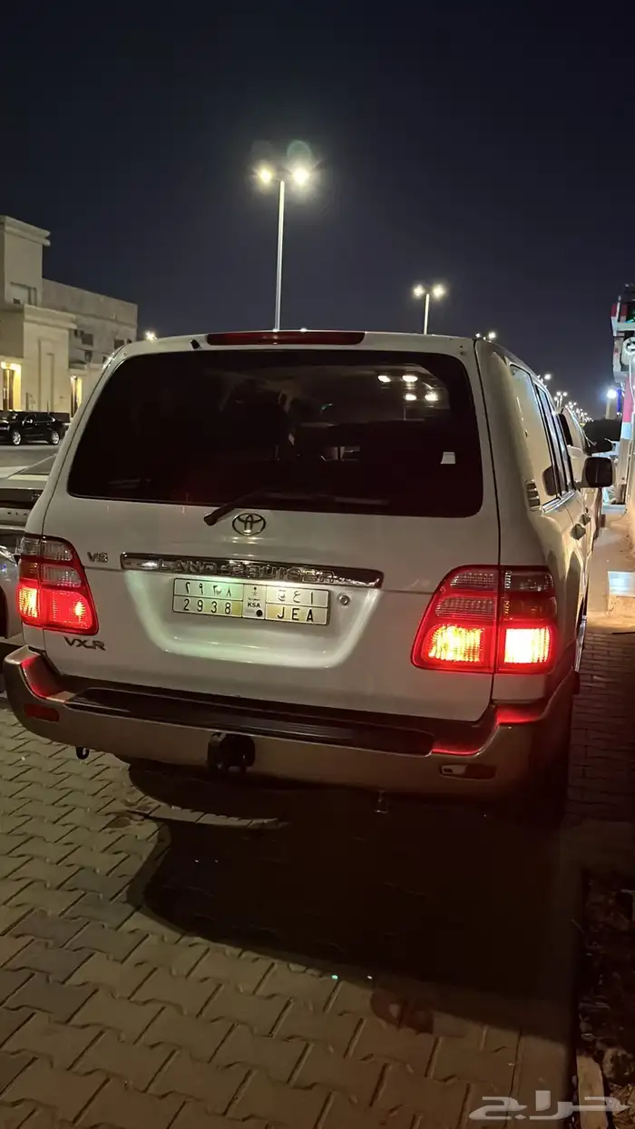 لاندكروزر 2002 vxr 2
