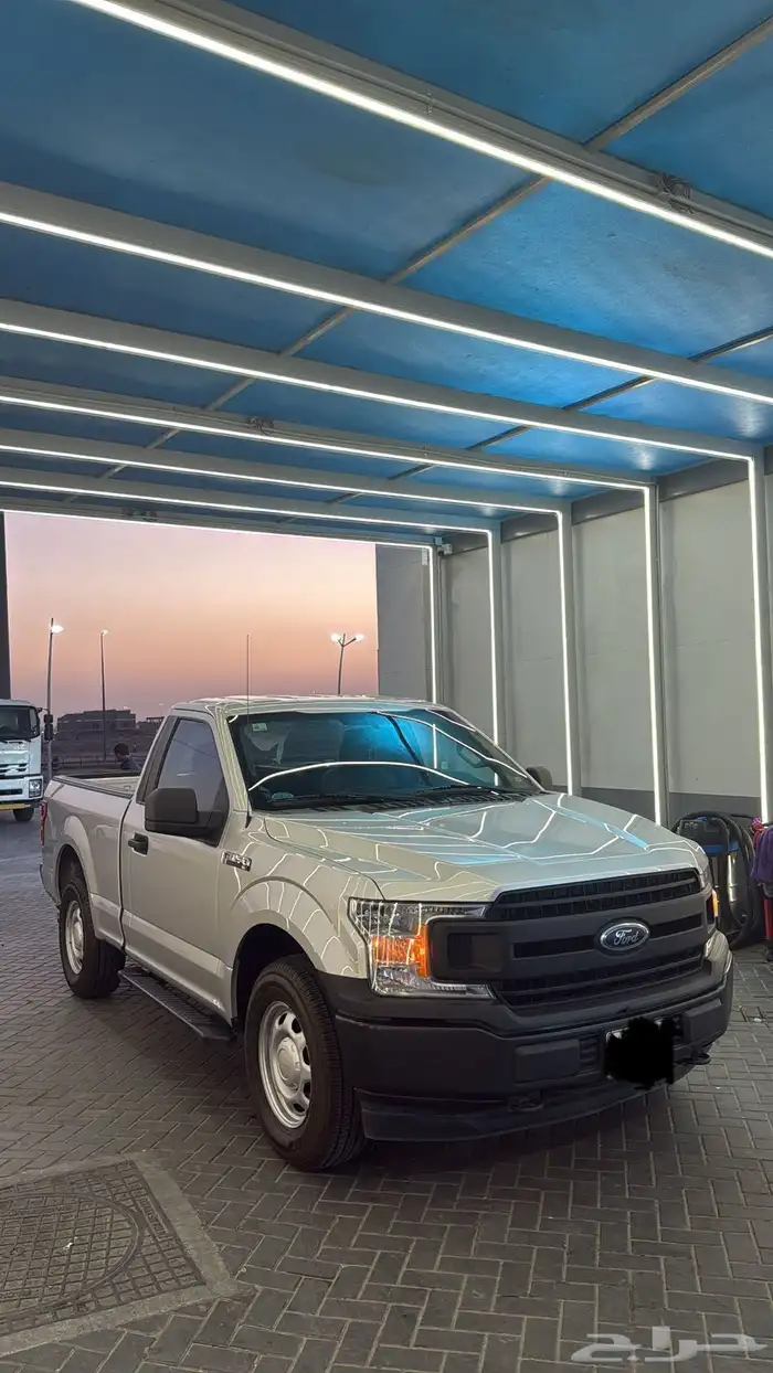 فورد F150 ( سته سلندر ) بدون دبل شبة وكالة ممشى قليل 4