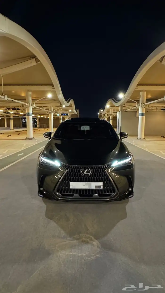 لكزس NX350 بنزين 2024 زيتي 0