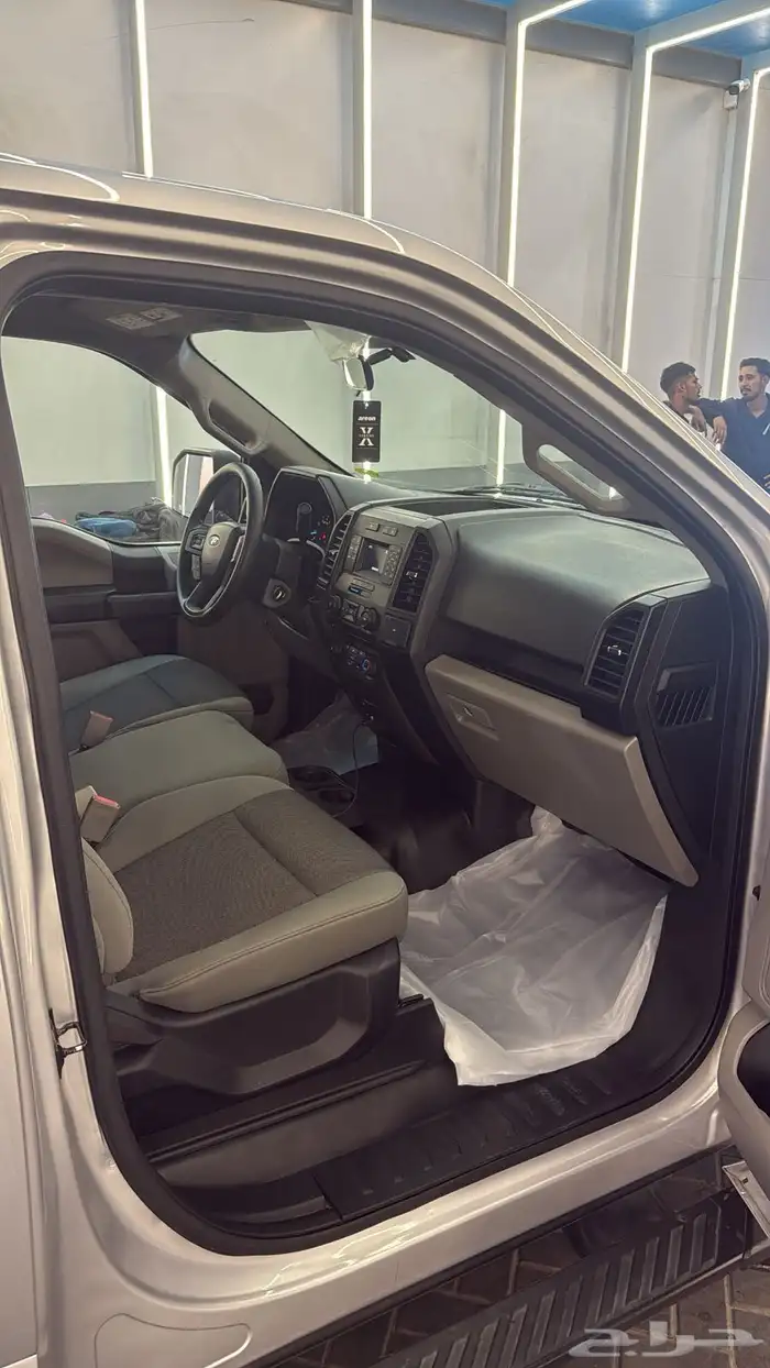 فورد F150 ( سته سلندر ) بدون دبل شبة وكالة ممشى قليل 14