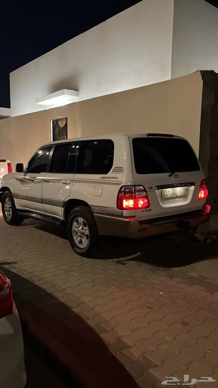 لاندكروزر 2002 vxr 3