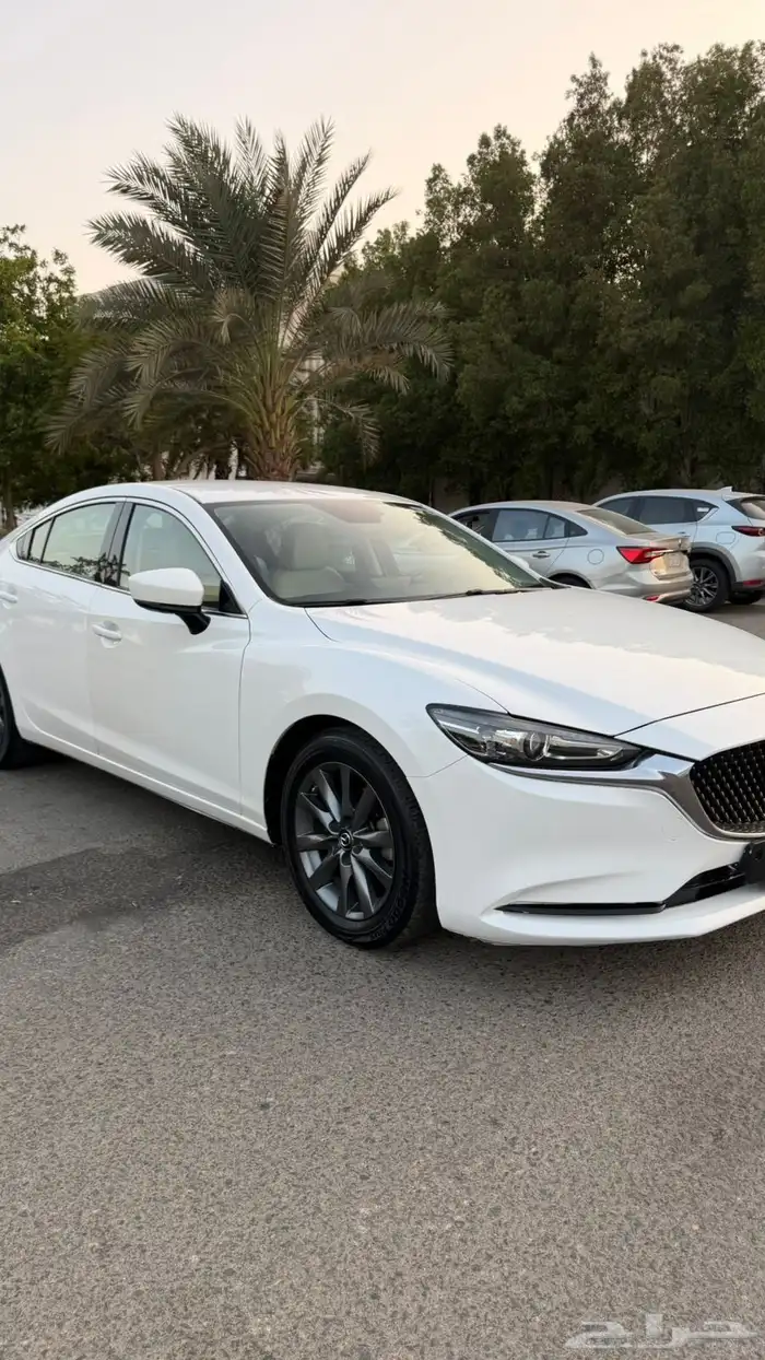 مازدا نص فل 4