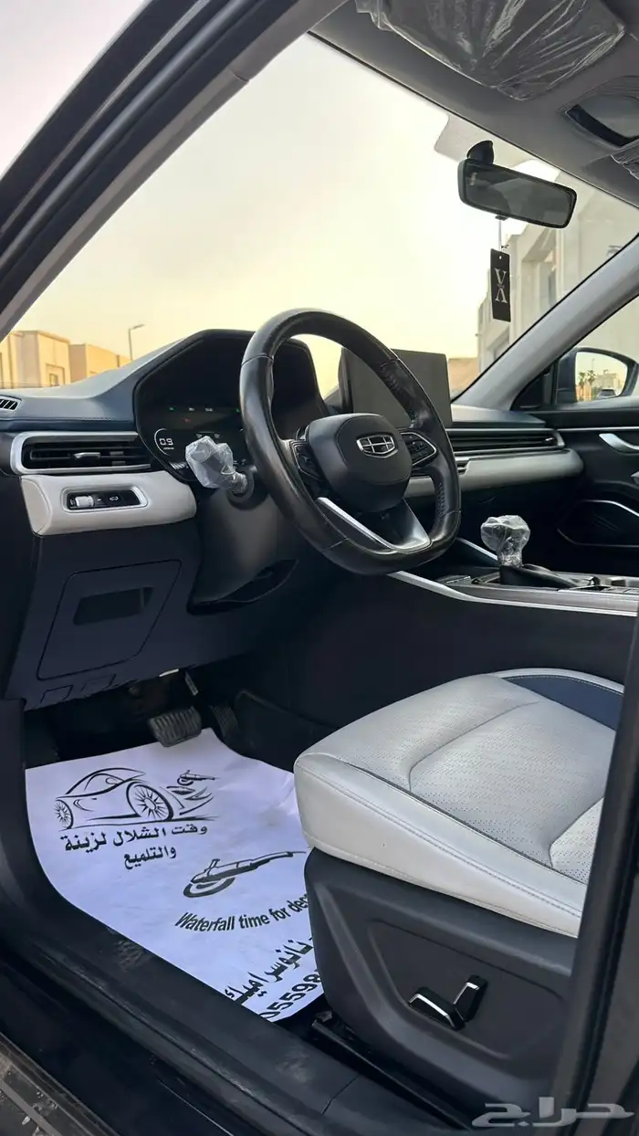 للبيع مجموعة سيارات جيلي امجراند 17