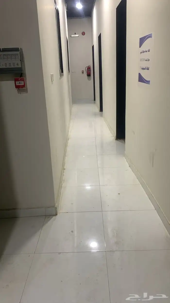 غرفه للايجار ب 1600 2