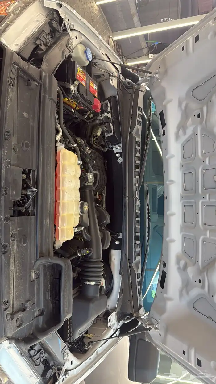 فورد F150 ( سته سلندر ) بدون دبل شبة وكالة ممشى قليل 16