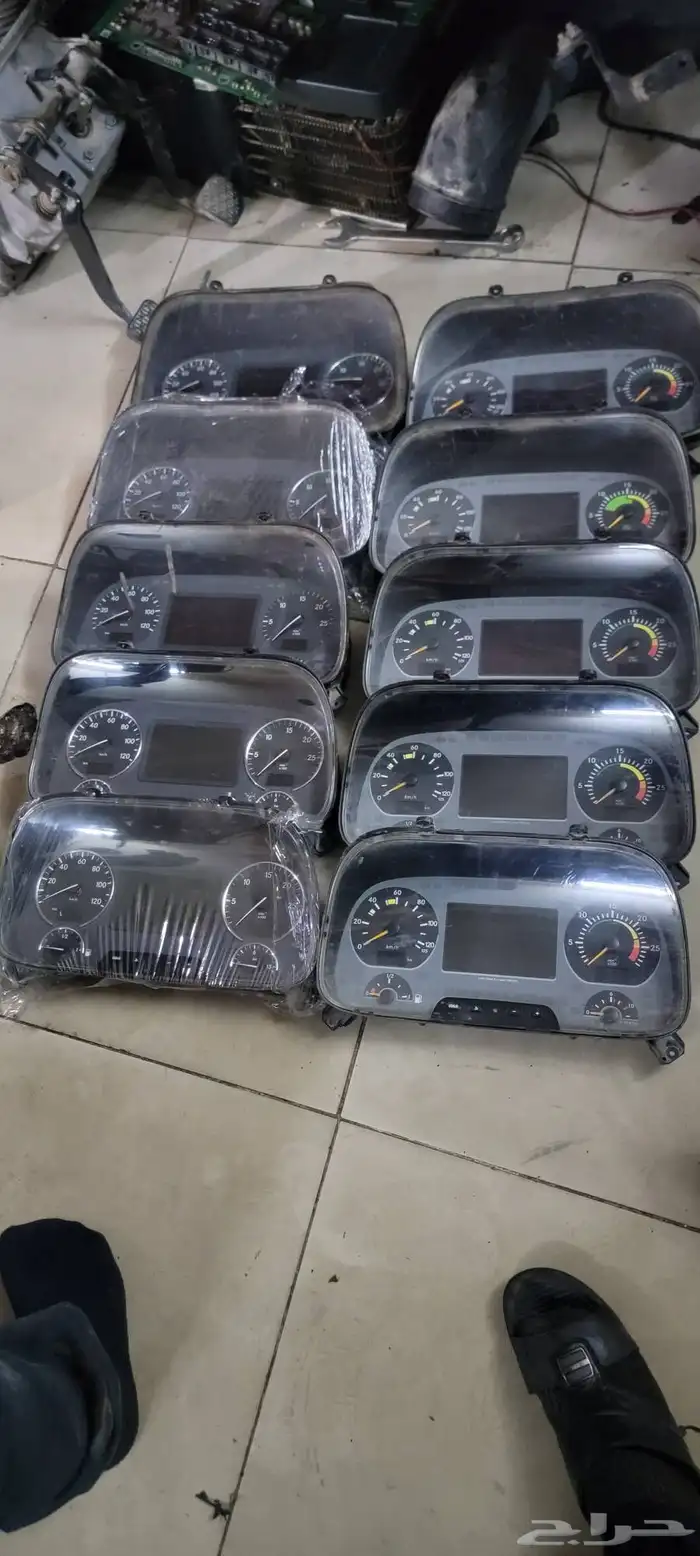 تشليح جده يوفر لكم جميع قطع الشاحنات الاكتروس والفلفو وغيره 5