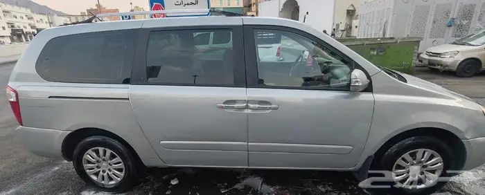 كيا كارنيفال 2015 1