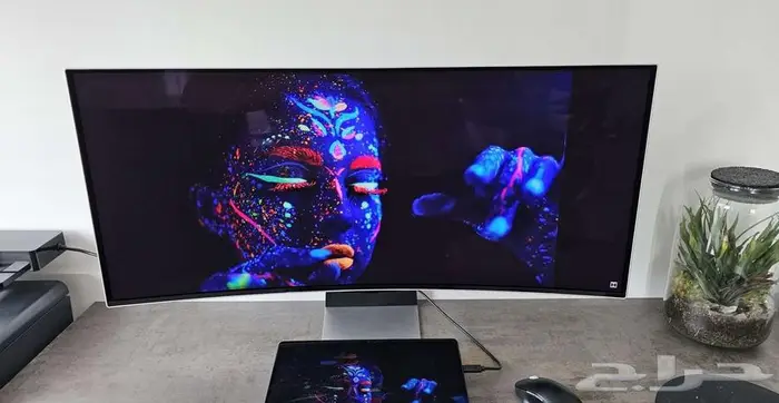 شاشة سامسونج - samsung odyssey g8 5