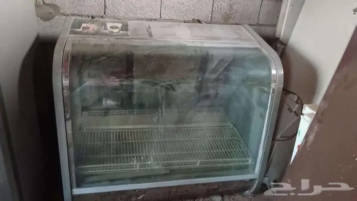 ثلاجة عرض للبيع بسعر مناسب 0