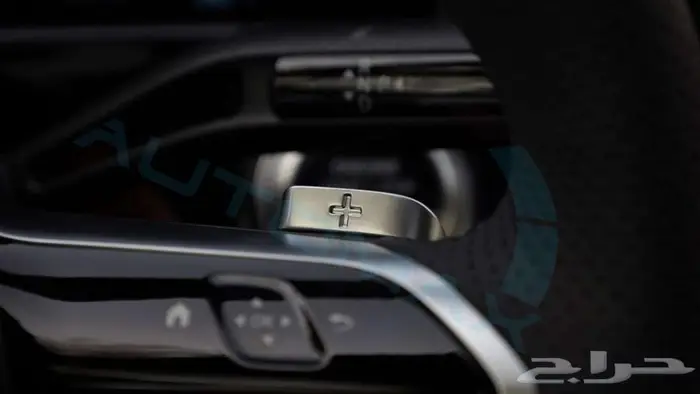مرسيدس بنز E300 2025 خليجي اصفار مع ضمان الوكيل 13