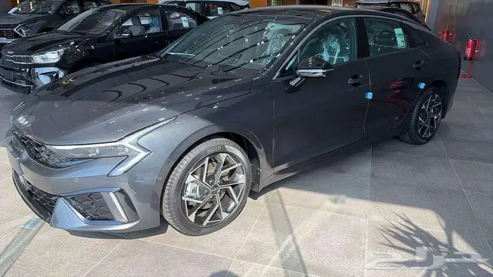 كيا K5 موديل 2025 فئة GT-Line (بنزين) 9