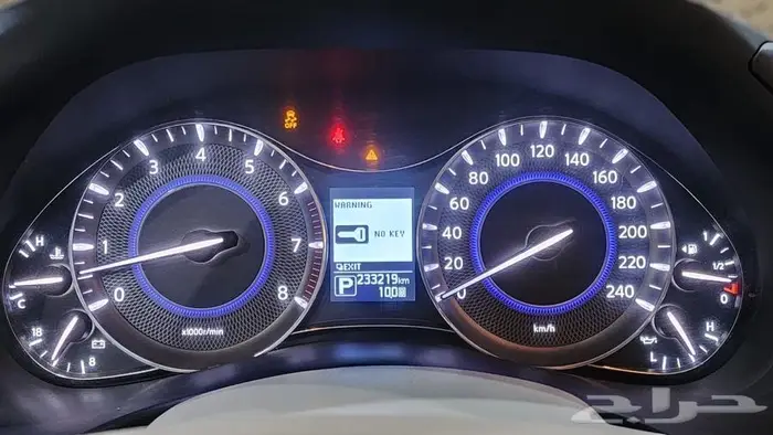 انفنتي QX80 2016 17