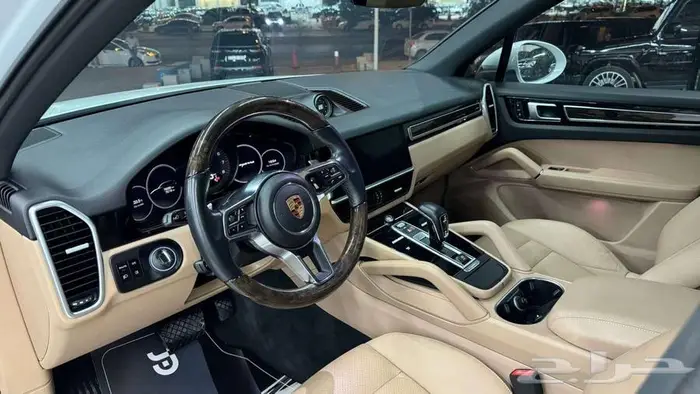 2019بورش كايين PORSCHE CAYENNE 7