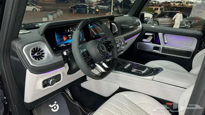 2025مرسيدس جي63 MERCEDES G 8