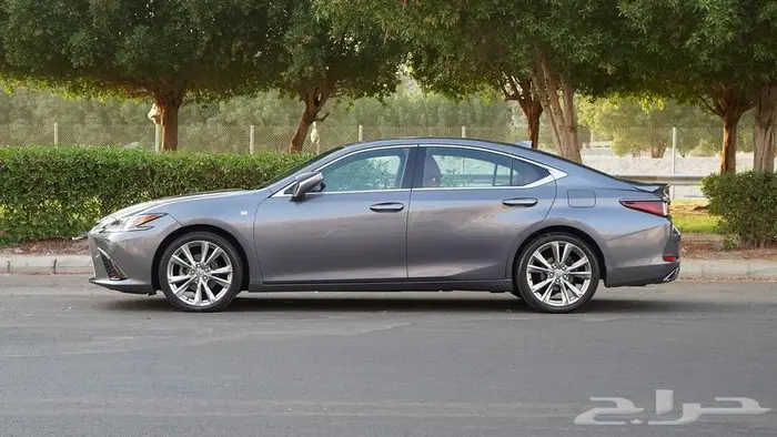 لكزس ES350 fs sport 2020 بطاقة جمركية 3