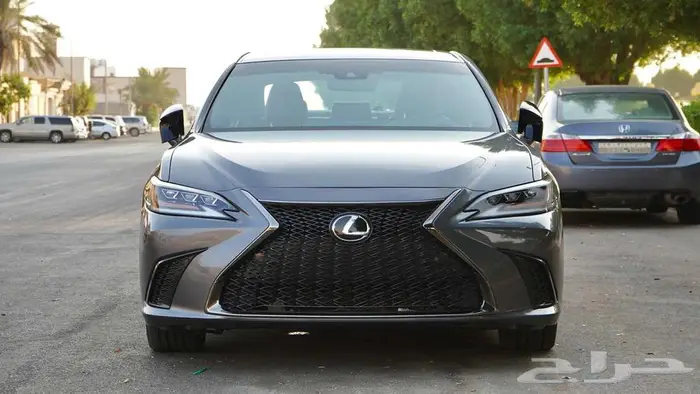 لكزس ES350 fs sport 2020 بطاقة جمركية 7