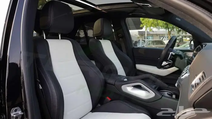 2025 مرسيدس بنز GLE 450 اس يو في 4MATIC اصفار مع ضمان 15