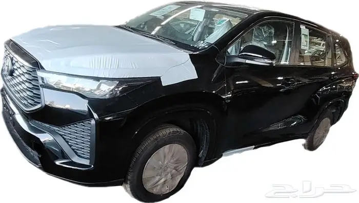 اينوفا بنزين موديل 2024 لون ابيض واسود وفضي كحلي 8