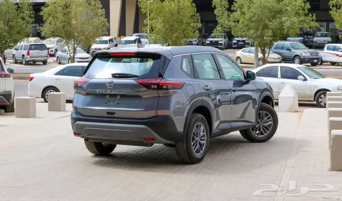 نيسان اكستريل استندر 5 مقاعد موديل 2025 متوفر كاش   اقساط 10