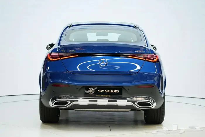 مرسيدس GLC 200 Coupe موديل 2026 أصفار خليجي أزرق أسود 4