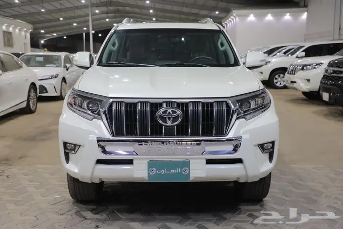 تويوتا برادو TXL3 فل كامل فتحة سقف جلد V6 موديل 2022 2