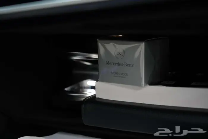 مرسيدس E 200 موديل 2026 أصفار خليجي أسود بيج 11