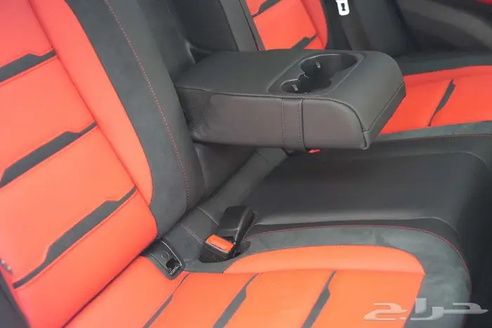 مرسيدس GLE 53 Coupe موديل 2025 أصفار خليجي أبيض أحمر 16