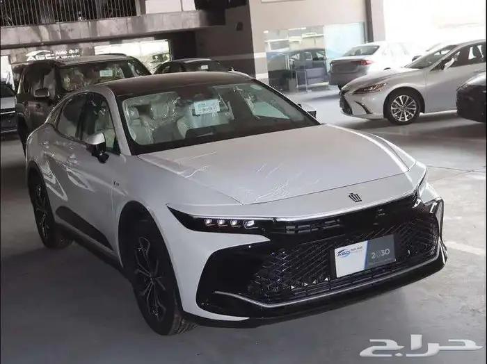 كراون برستيج موديل 2026 كاش واقساط 1