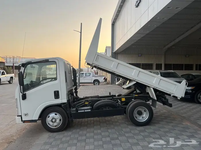 ايسوزو قلاب 3 طن جديد 2025 عرض تقسيط او كاش 18