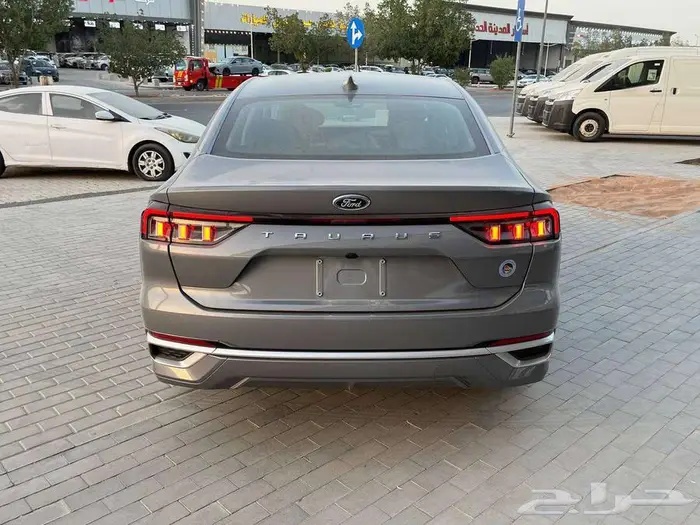 فورد تورس امبيانتي 2026 10