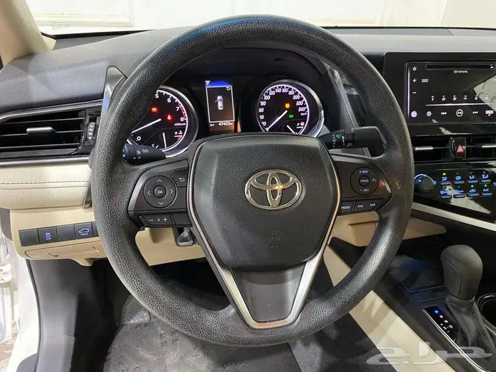 كامري LE 2022 17