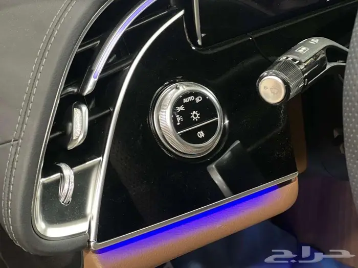 E200 AMG MODEL 2025 - اي 200 3شاشات (كاش - بنوك ) 21