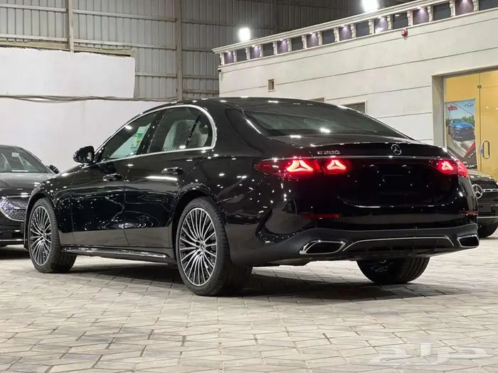E200 AMG MODEL 2025 - اي 200 3شاشات (كاش - بنوك ) 30