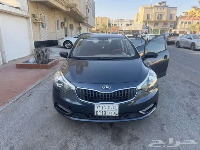 I like sell Kia Cerato 2015 automatic 6