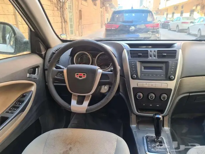 جيلي ايمجراند x7 6