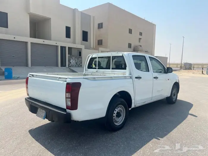 2020 ايسوزو دماكس غمازتين ديزل 3
