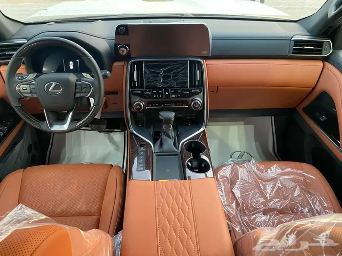 لكزس LX600 VIP 2025 أسود سعودي 9