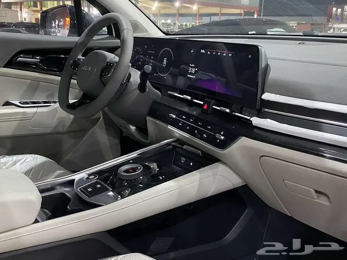 كيا سبورتاج 2025 لارج بسعر 105800شامل الضريبه كميه محدوده 5