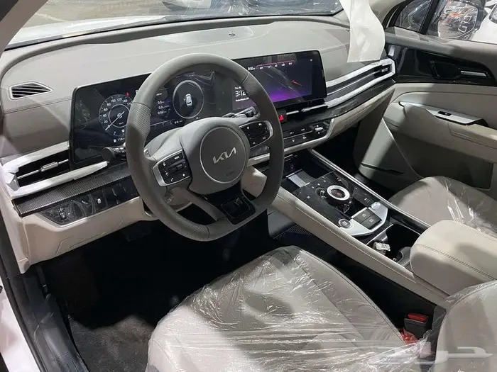 كيا سبورتاج 2025 لارج بسعر 105800شامل الضريبه كميه محدوده 12