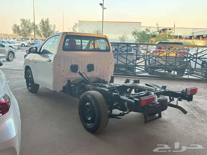 هايلوكس فئة من دون سطح لتغيرها كما يحلو لك ديزل موديل 25 0
