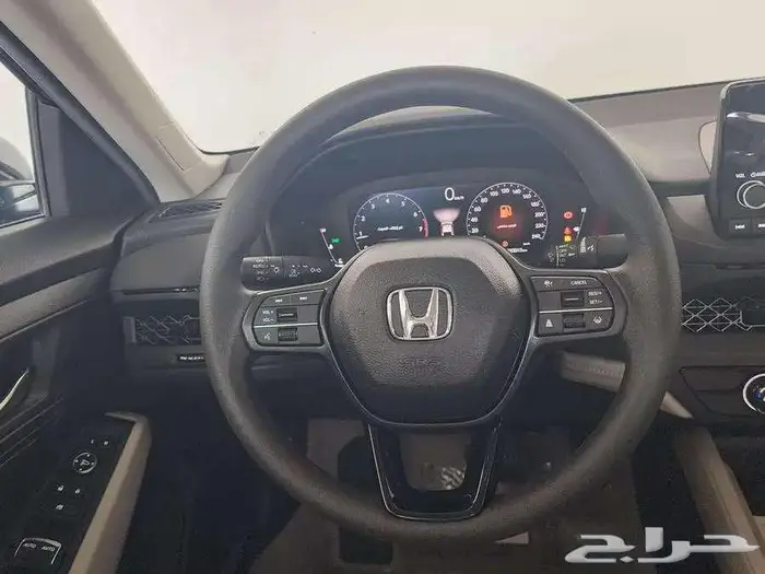 هوندا اكورد LX 2025 7