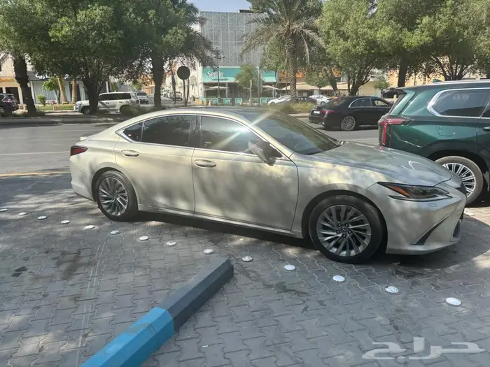 لكزس 2019 es350 dd فل الفل وكاله عبداللطيف جميل 3
