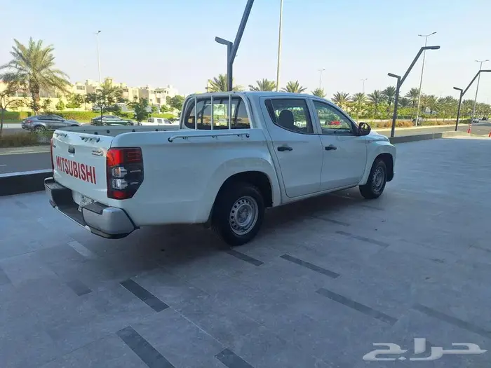 ميتسوبيشي L200 الموديل 2022 عداد 14 الف 5
