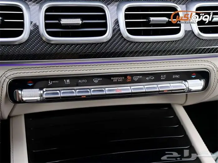2025 مرسيدس GLS 63 AMG 12