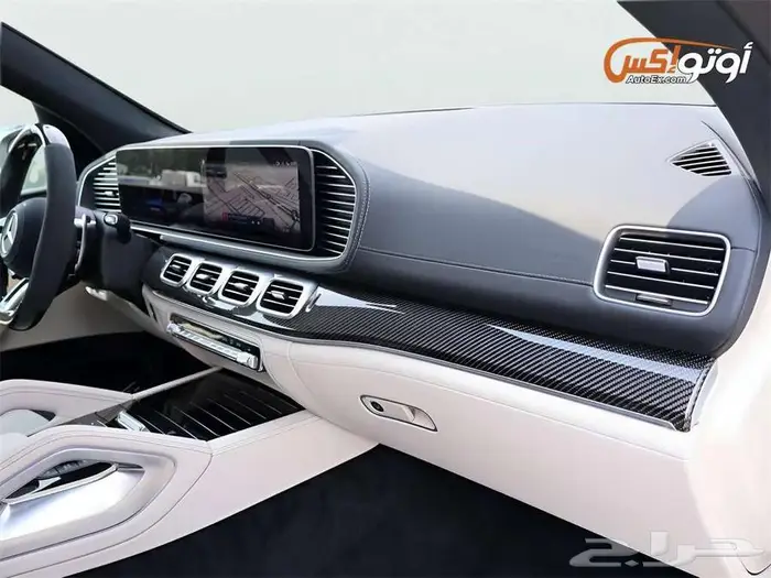 2025 مرسيدس GLS 63 AMG 5